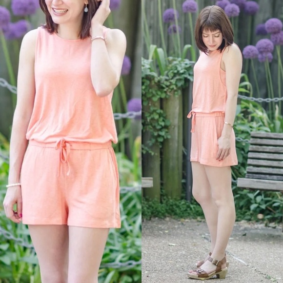 Loft Lou & Grey SignatureSoft Romper Coral Size Medium NWT - Picture 1 of 6